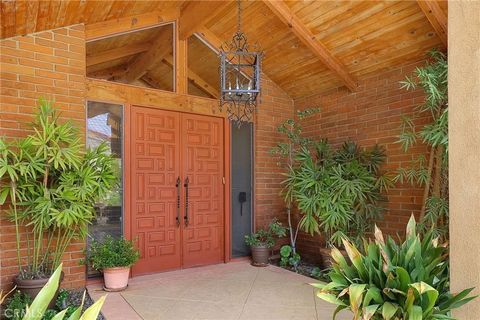 Tiny photo for 3951 Vanalden Ave, Tarzana, CA 91356 (MLS # SR25231904)