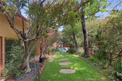 Tiny photo for 3951 Vanalden Ave, Tarzana, CA 91356 (MLS # SR25231904)