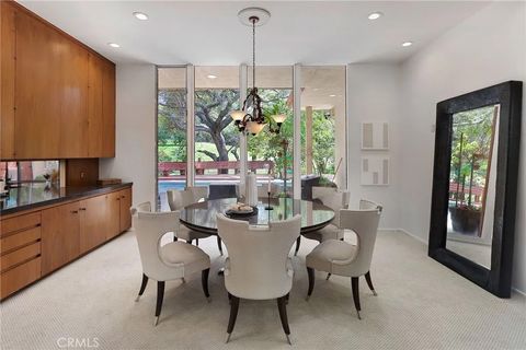 Tiny photo for 3951 Vanalden Ave, Tarzana, CA 91356 (MLS # SR25231904)