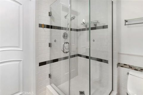 Tiny photo for 3951 Vanalden Ave, Tarzana, CA 91356 (MLS # SR25231904)