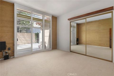 Tiny photo for 3951 Vanalden Ave, Tarzana, CA 91356 (MLS # SR25231904)