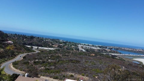 Photo of 1759 Sky Loft Lane, Encinitas, CA 92024 (MLS # 260021517)