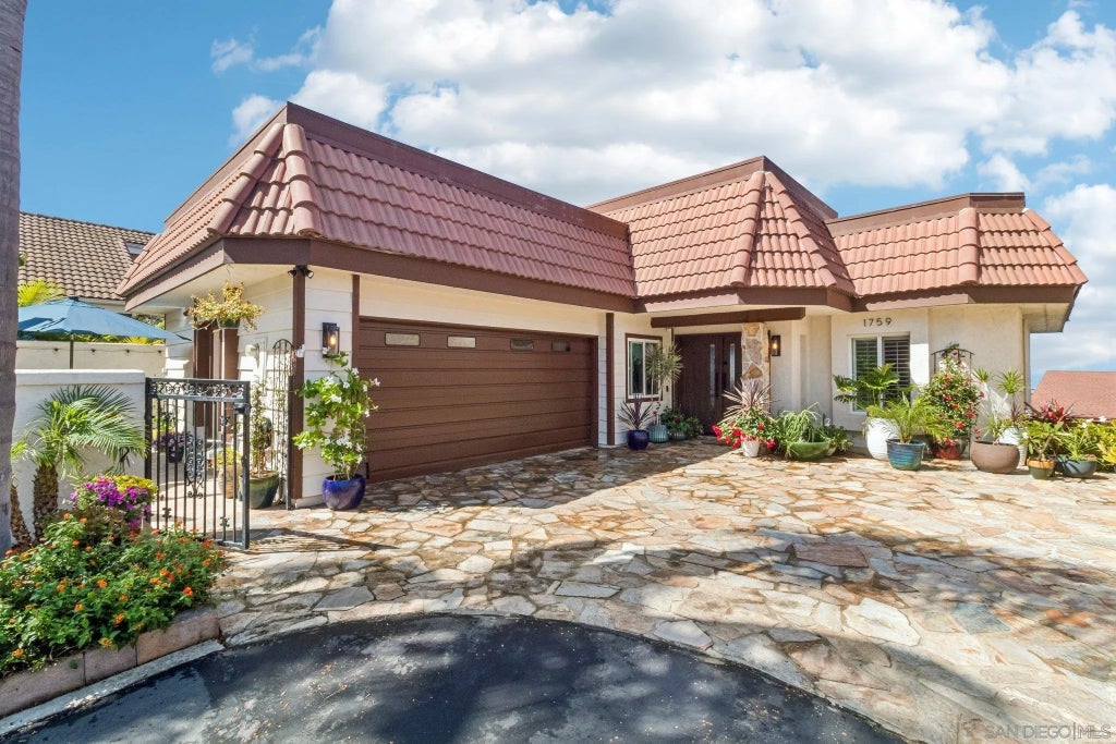 Photo of 1759 Sky Loft Lane, Encinitas, CA 92024 (MLS # 260021517)