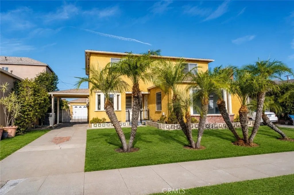 Photo of 829 Keenan Street, Montebello, CA 90640 (MLS # PW26183134)
