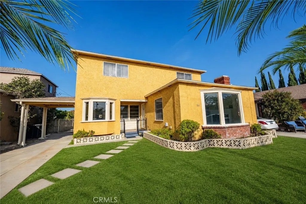 Photo of 829 Keenan Street, Montebello, CA 90640 (MLS # PW26183134)