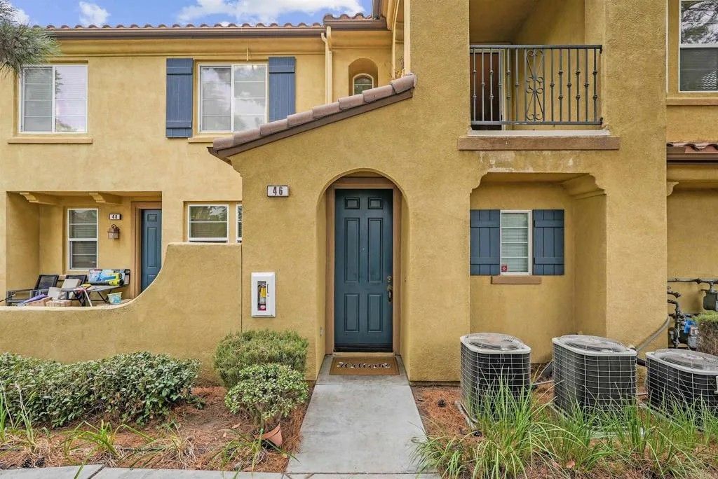 Photo of 28365 Socorro St #46, Murrieta, CA 92563 (MLS # PTP2507237)