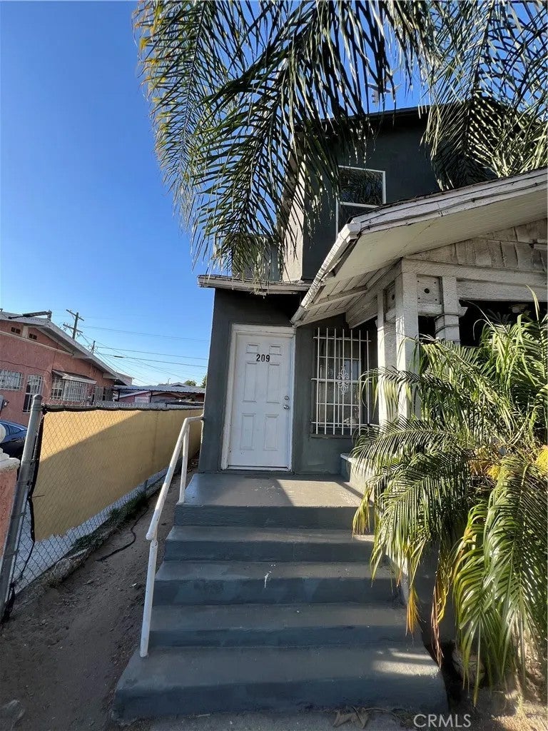 207 W 85TH PLACE