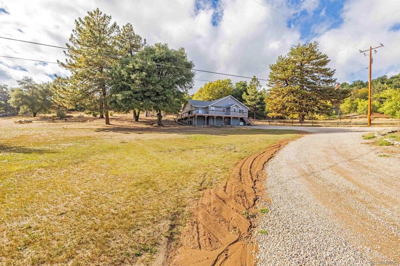 4074 La Tenaja Trail