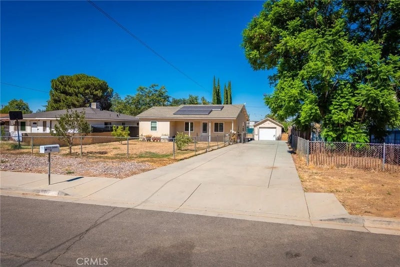 1175 Edgar Ave