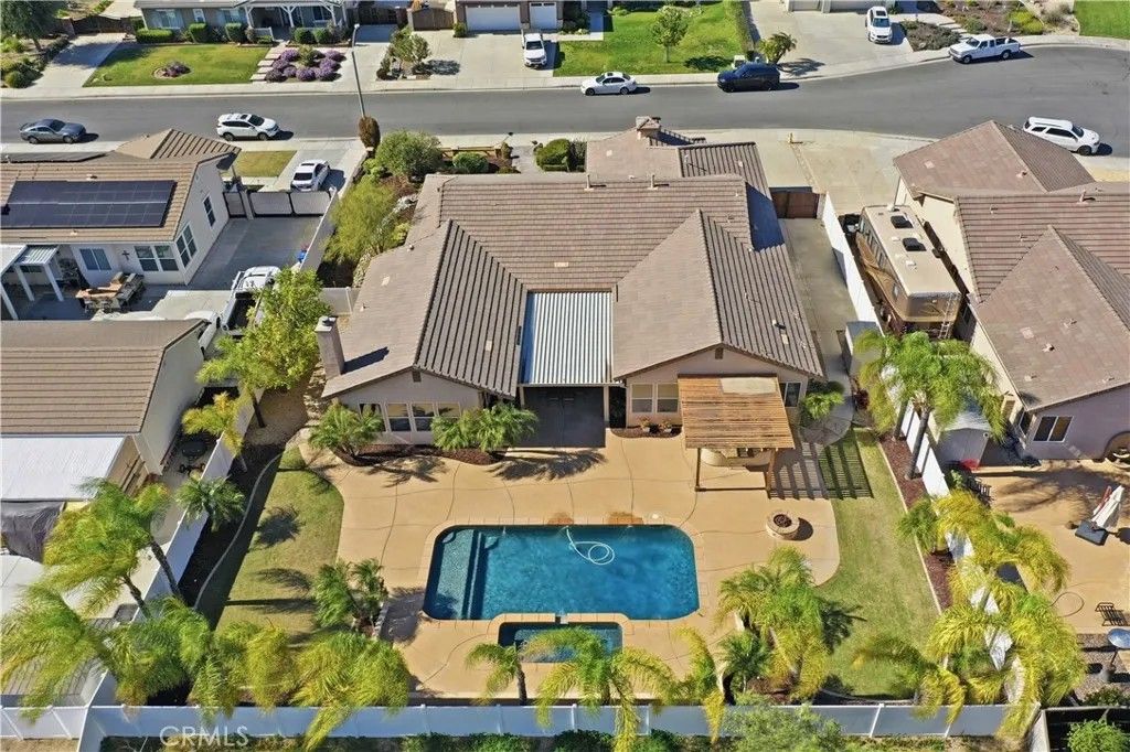 Photo of 41732 Mesquite Lane, Murrieta, CA 92562 (MLS # SW26047089)