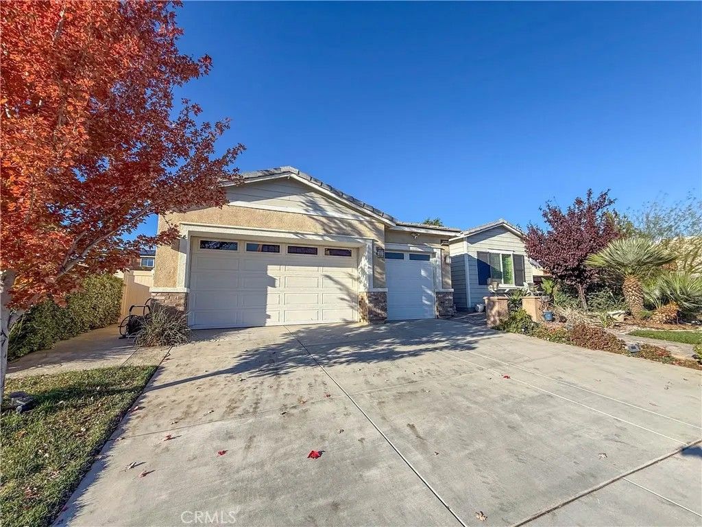 Photo of 1444 Worland St, Beaumont, CA 92223 (MLS # OC25279442)