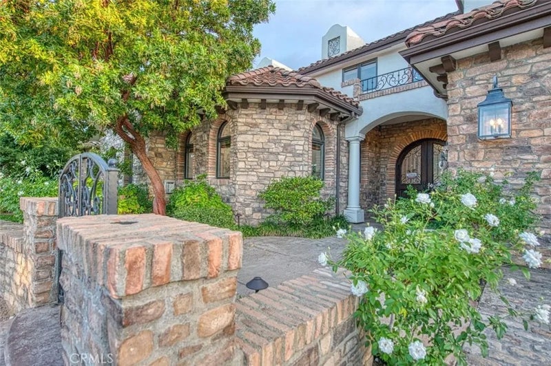 2283 E Sarazen