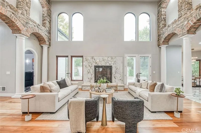 2283 E Sarazen