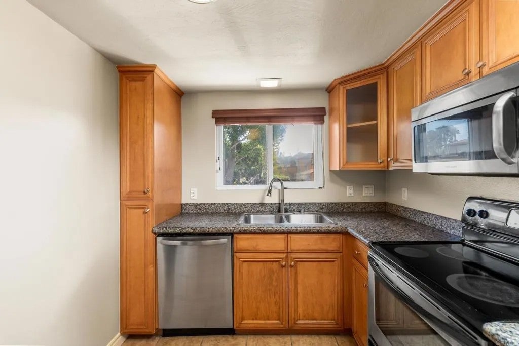 4849 Williamsburg Lane 269