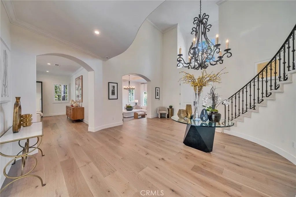 5451 Newcastle Lane
