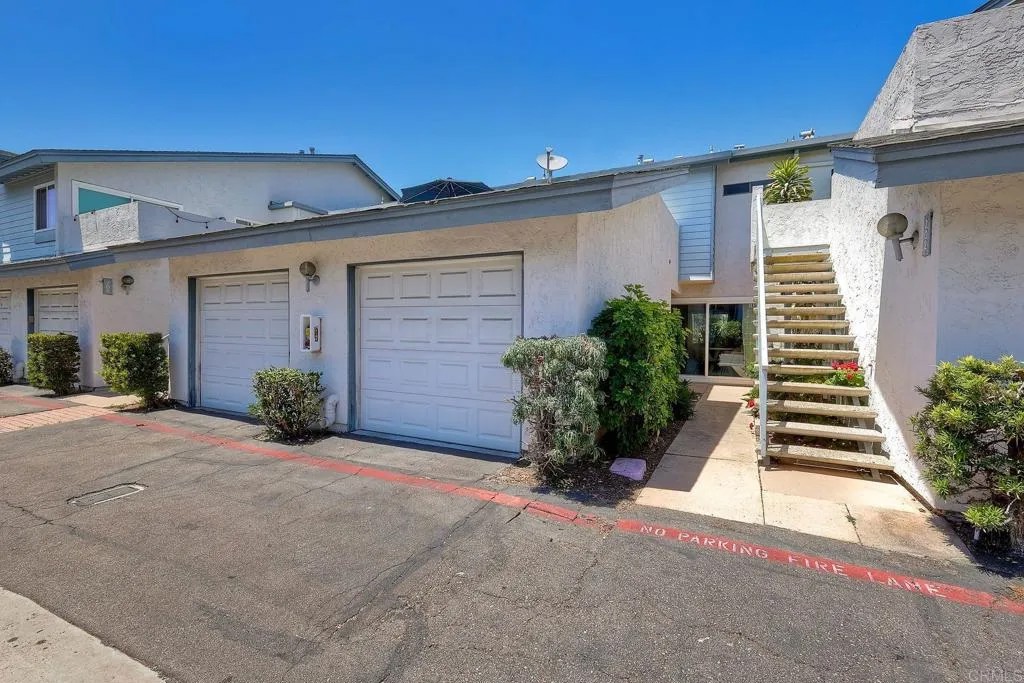 4024 Crystal Dawn Lane 103