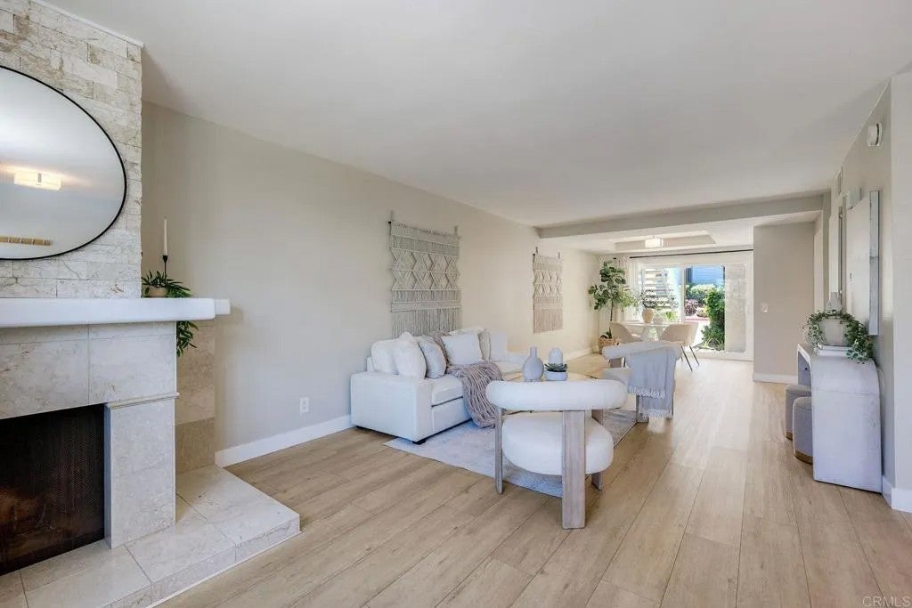 4024 Crystal Dawn Lane 103