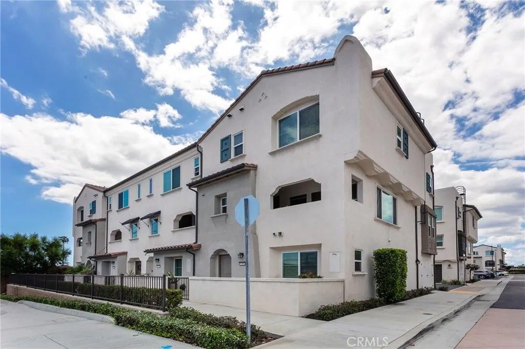 Photo of 12910 Oliana, La Mirada, CA 90638 (MLS # AR26095228)