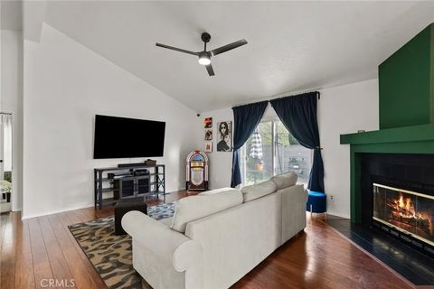 Photo of 20095 Shadow Island Drive, Canyon Country, CA 91351 (MLS # SR26002105)