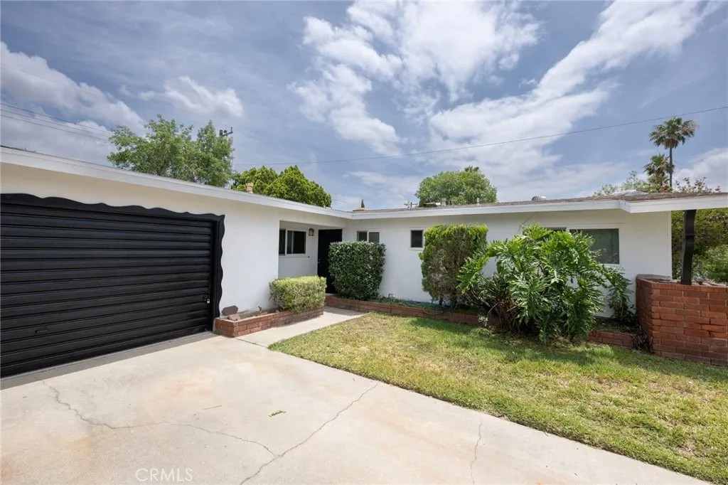 3657 Conejo Drive