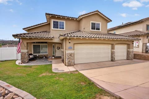 Photo of 13049 Laurel Canyon Road, Lakeside, CA 92040 (MLS # PTP2606063)