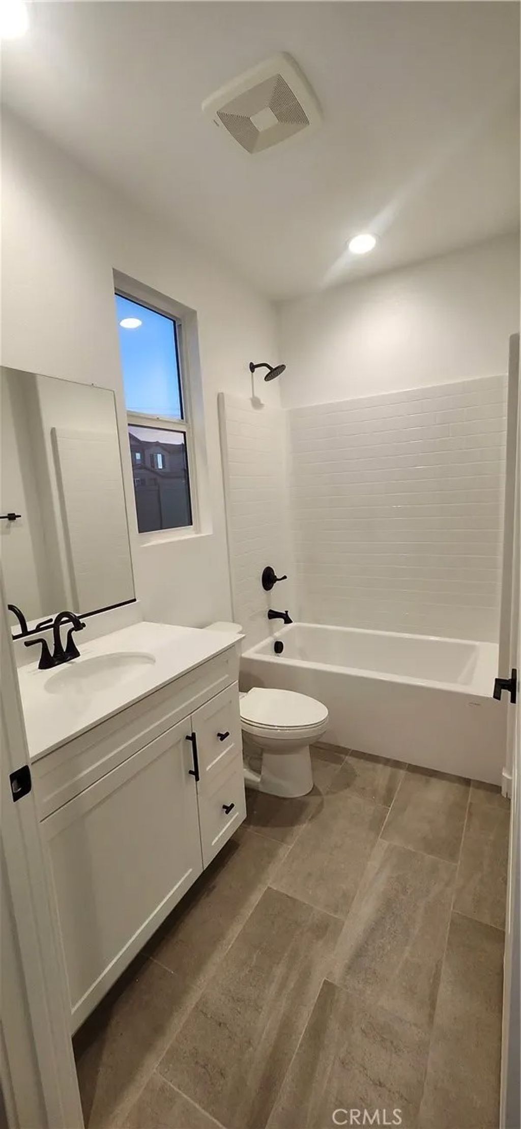 Photo of 17465 Luray Street, Hesperia, CA 92345 (MLS # IG26032269)