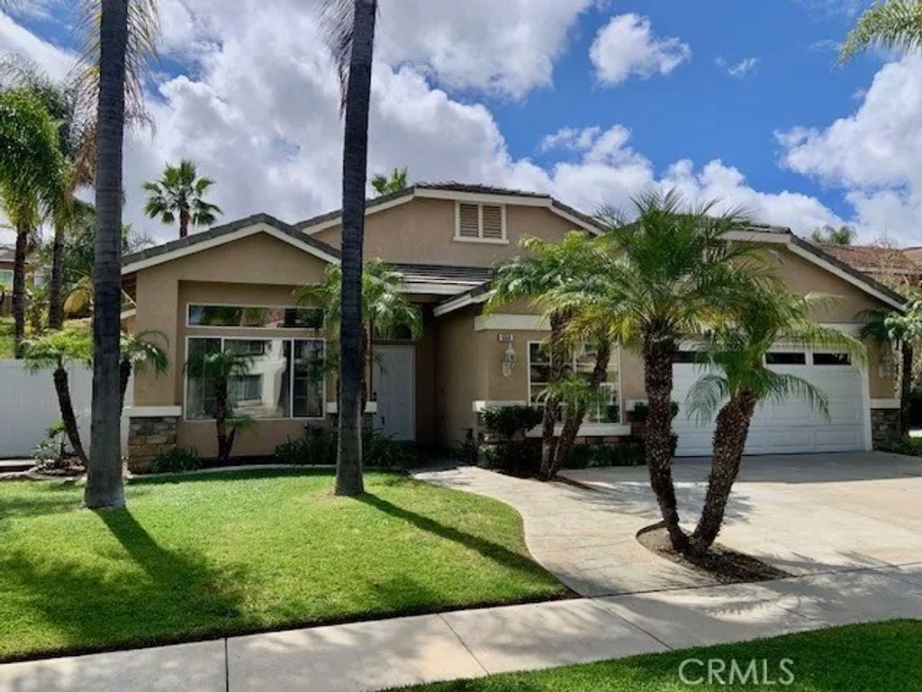 Photo of 558 Rembrandt Dr, Corona, CA 92882 (MLS # OC26080089)
