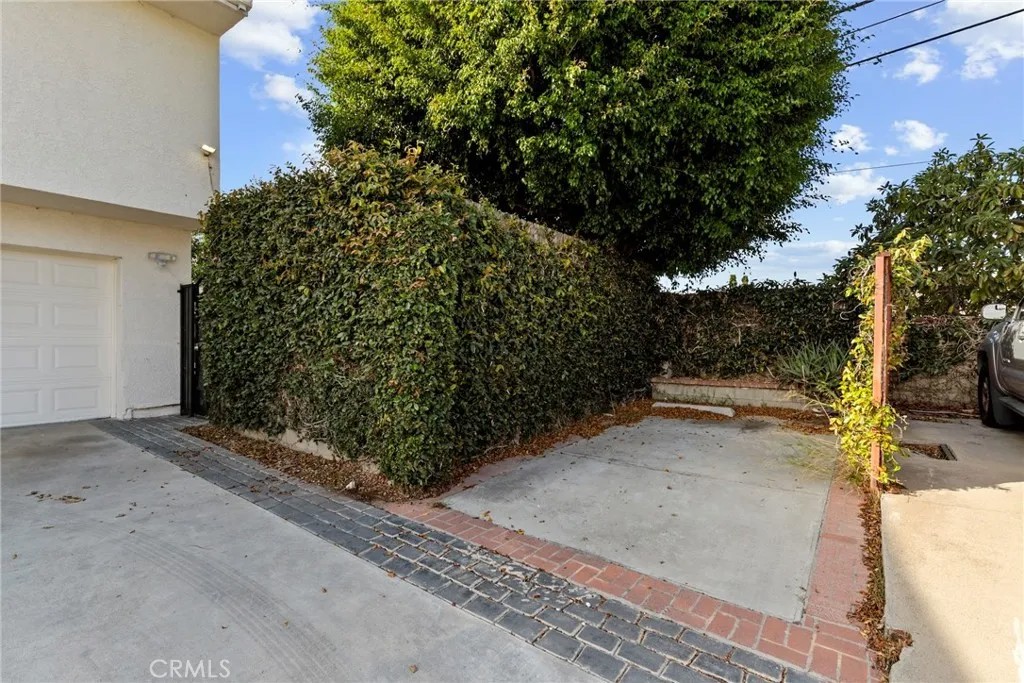 23515 Normandie Avenue