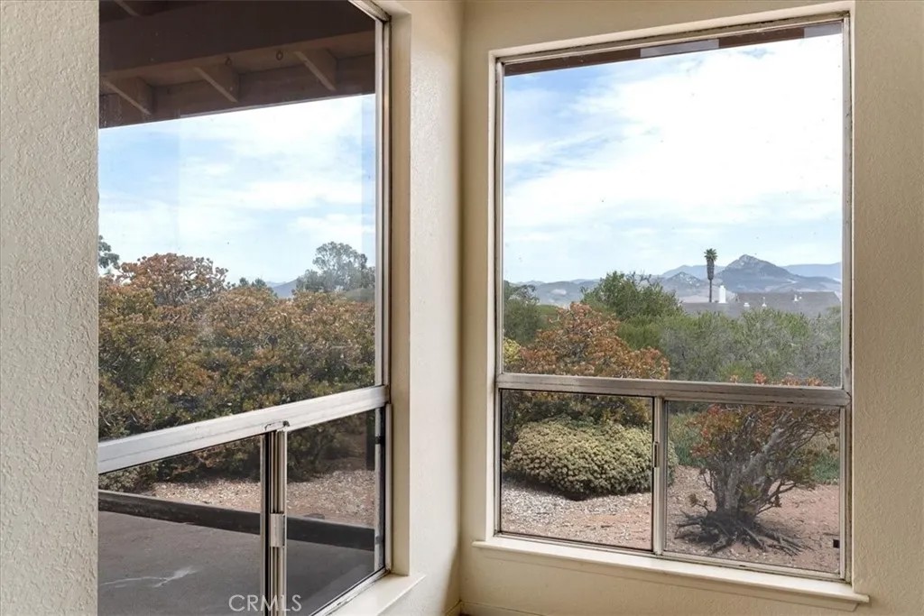 1244 Bayview Heights