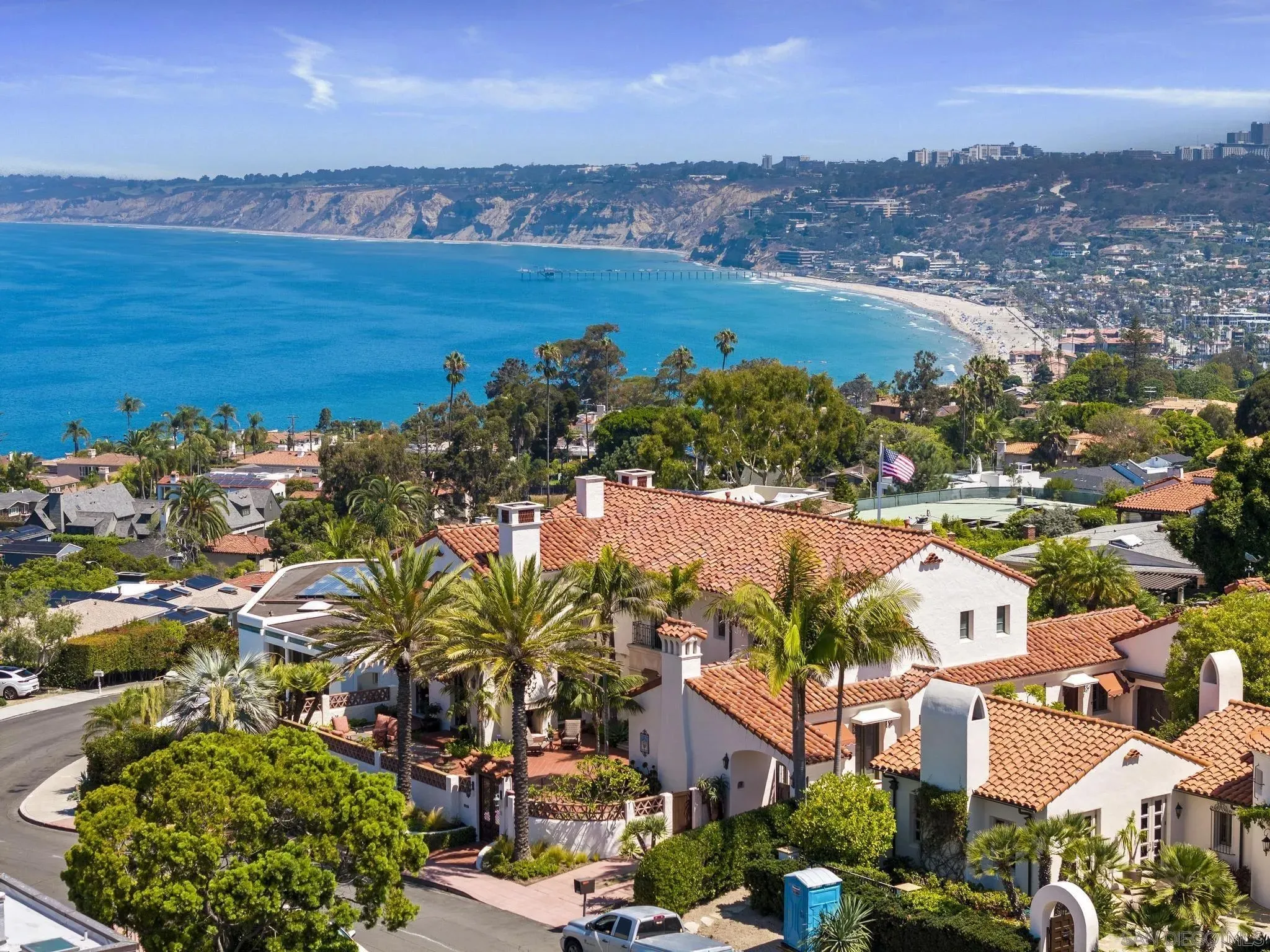 La Jolla, California 92037, United States, 4 Bedrooms Bedrooms, ,6 BathroomsBathrooms,Residential,Active,211759