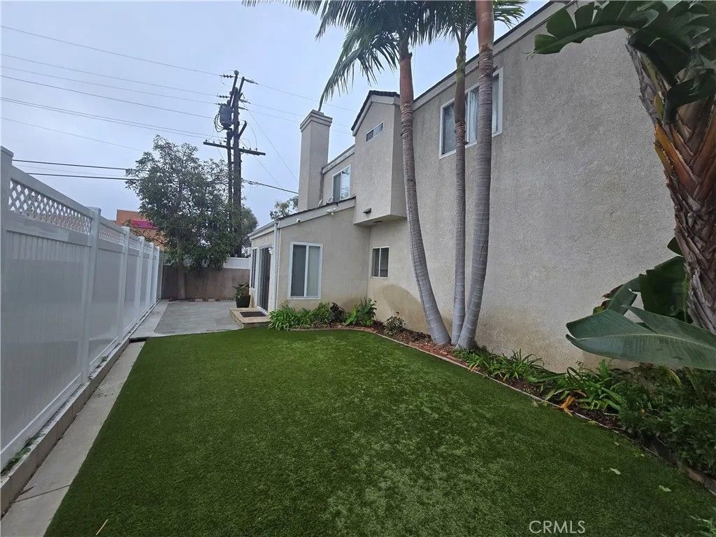 Photo of 1920 Maple #C, Costa Mesa, CA 92627 (MLS # OC25262772)