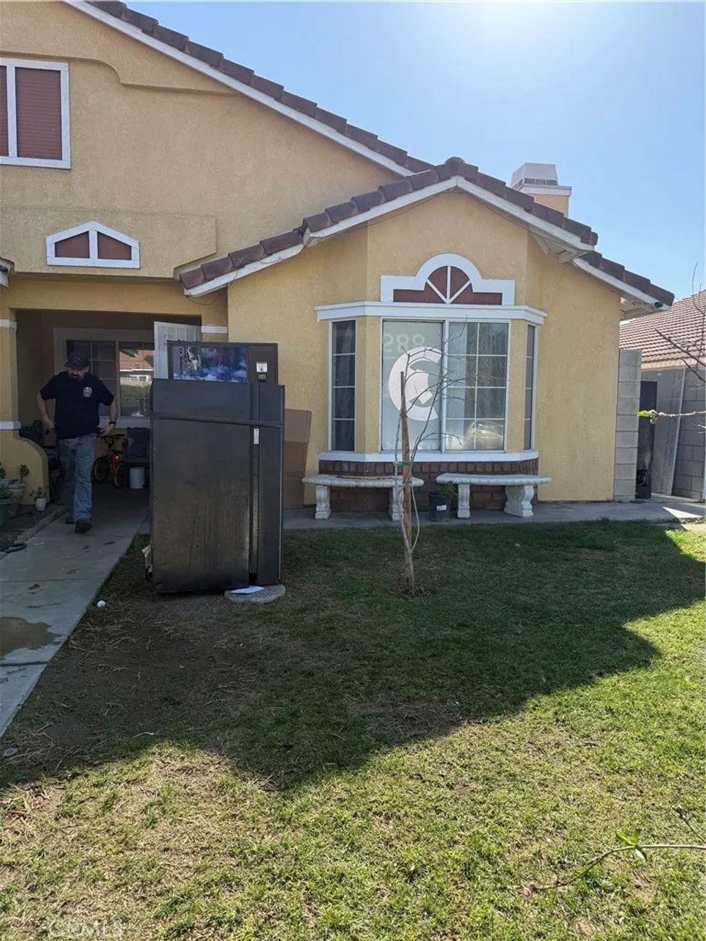Photo of 15059 Valencia Avenue, Fontana, CA 92335 (MLS # CV26028553)