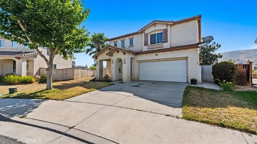 Photo of 16080 Edgewater Ln, Moreno Valley, CA 92551 (MLS # CV26112569)