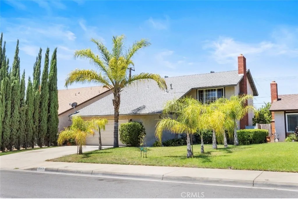 8652 Willow Drive