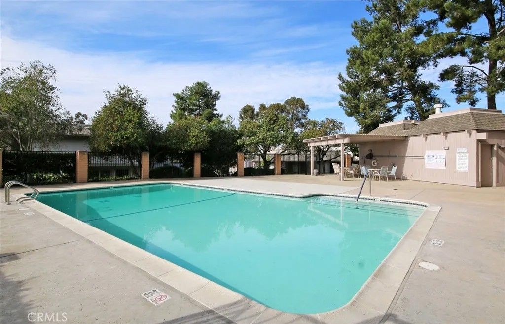 Photo of 9693 caminito del vida, La Jolla, CA 92121 (MLS # IG25233216)