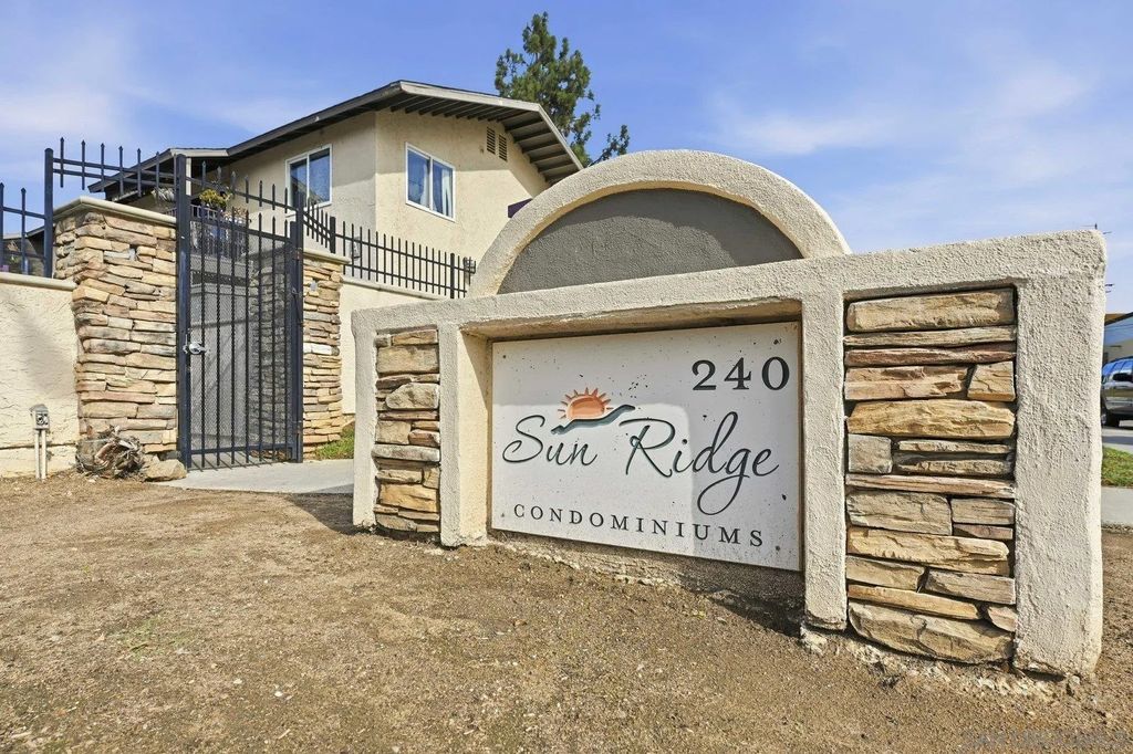 Photo of 240 W Lincoln Ave #8, Escondido, CA 92026 (MLS # 250039464)