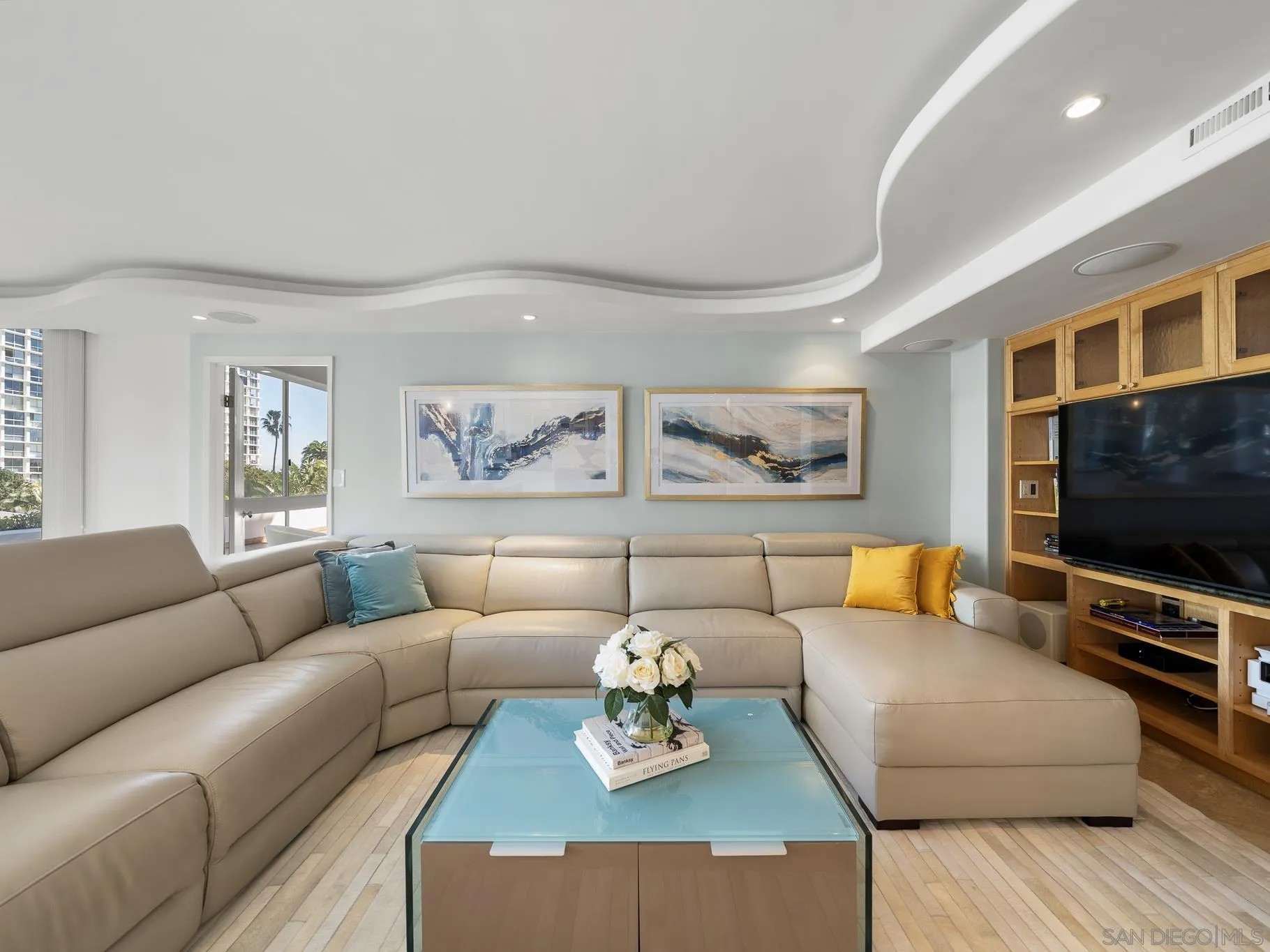 1760 Avenida Del Mundo #101 & #110