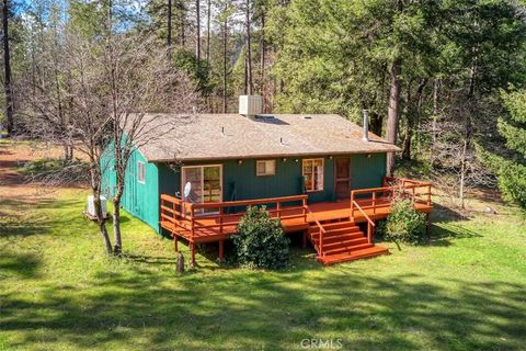 Photo of 712 Bloomer Hill, Berry Creek, CA 95916 (MLS # OR26047997)