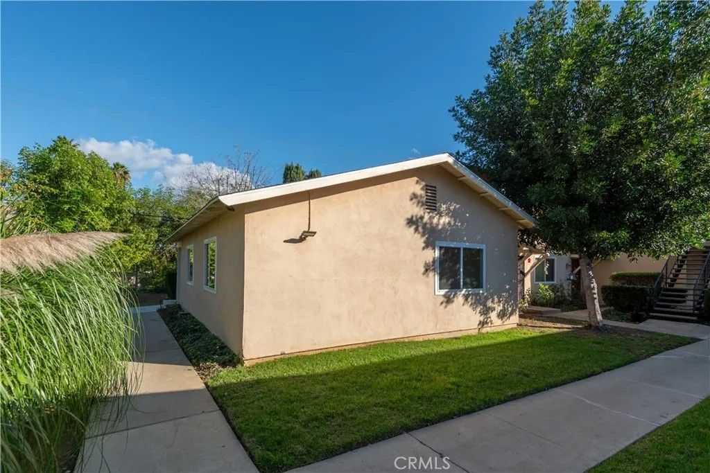 Photo of 30523 Canwood St, Agoura Hills, CA 91301 (MLS # SR26018141)