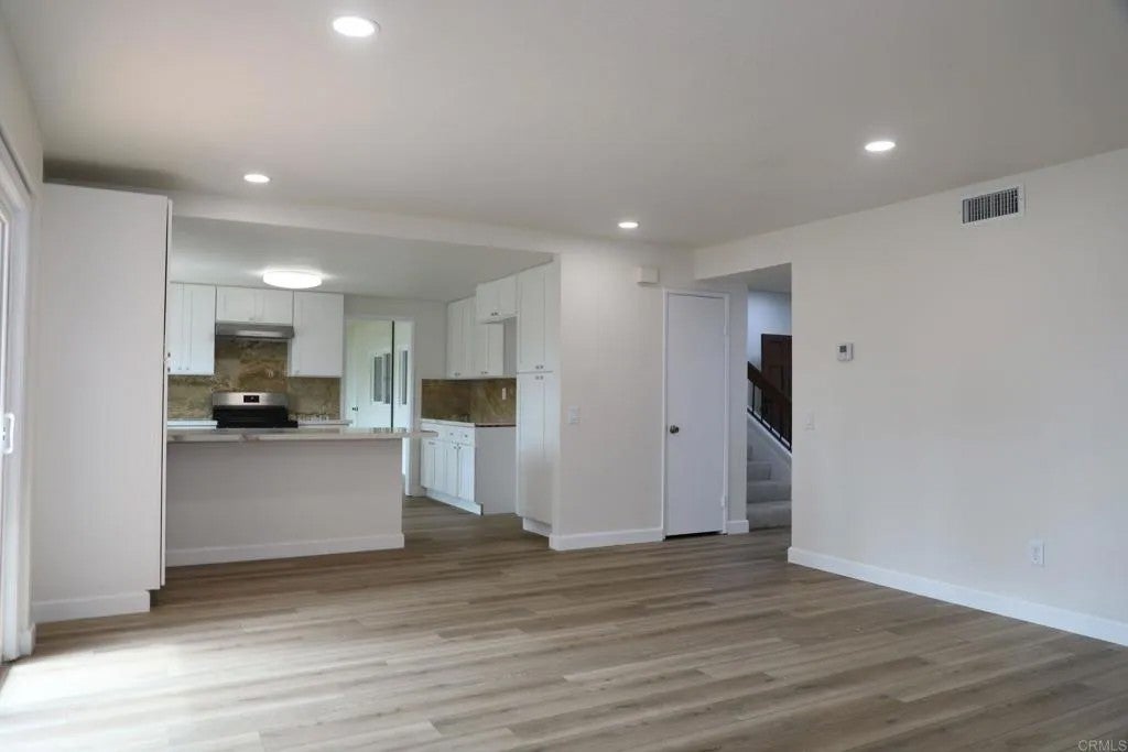 486 Smoky Circle