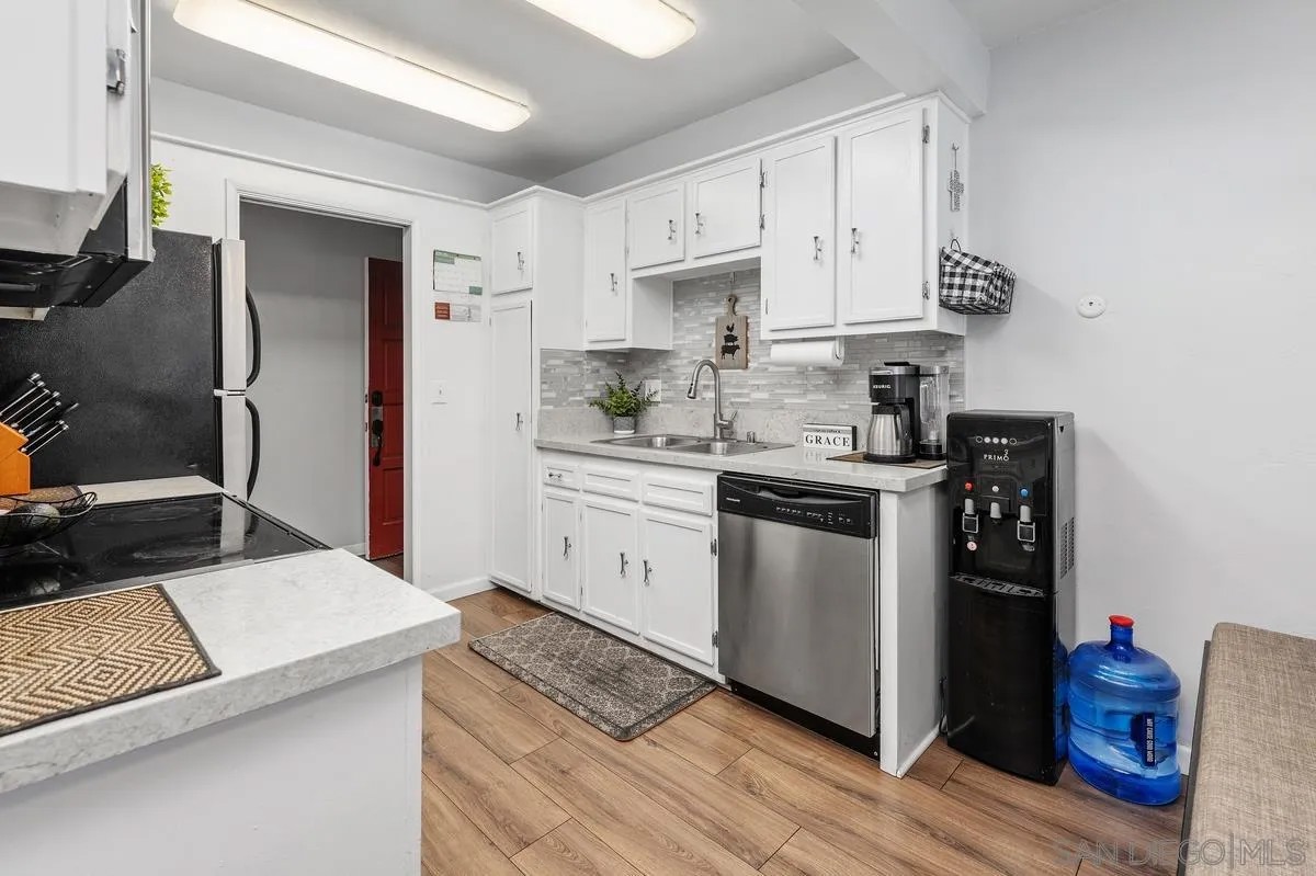 8625 Lake Murray Blvd 5