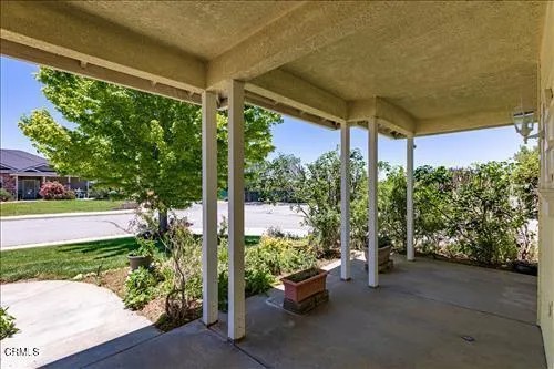 1300 Scarlet Oak Drive