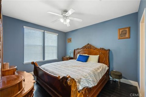 Tiny photo for 24120 Victoria Ln #47, Valencia, CA 91355 (MLS # SR25251236)
