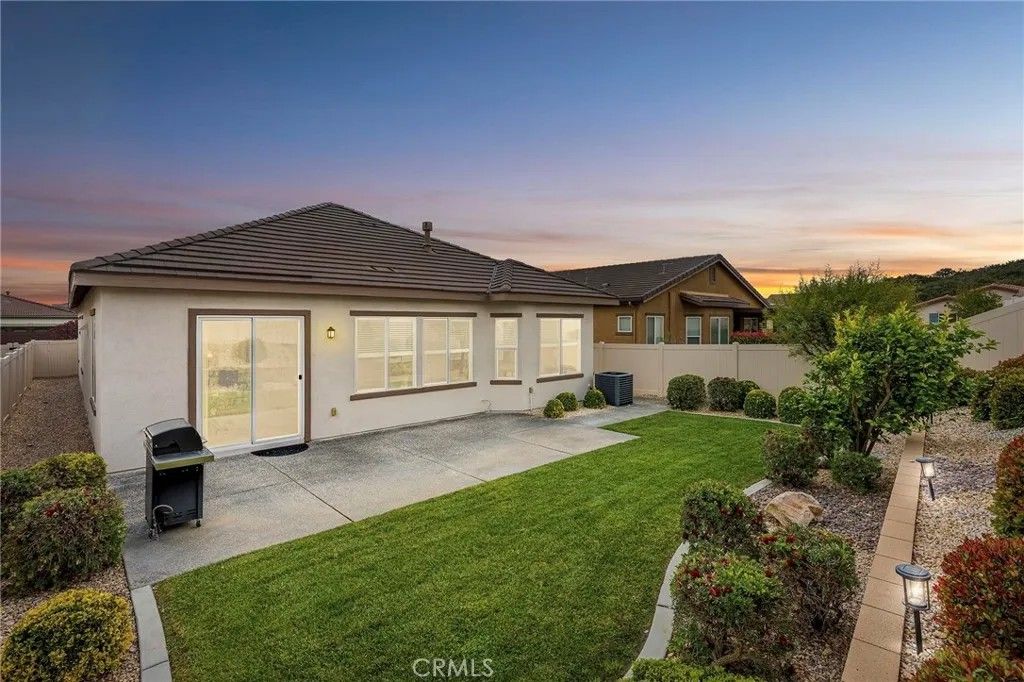 Photo of 467 Madera Creek, Beaumont, CA 92223 (MLS # TR26090298)