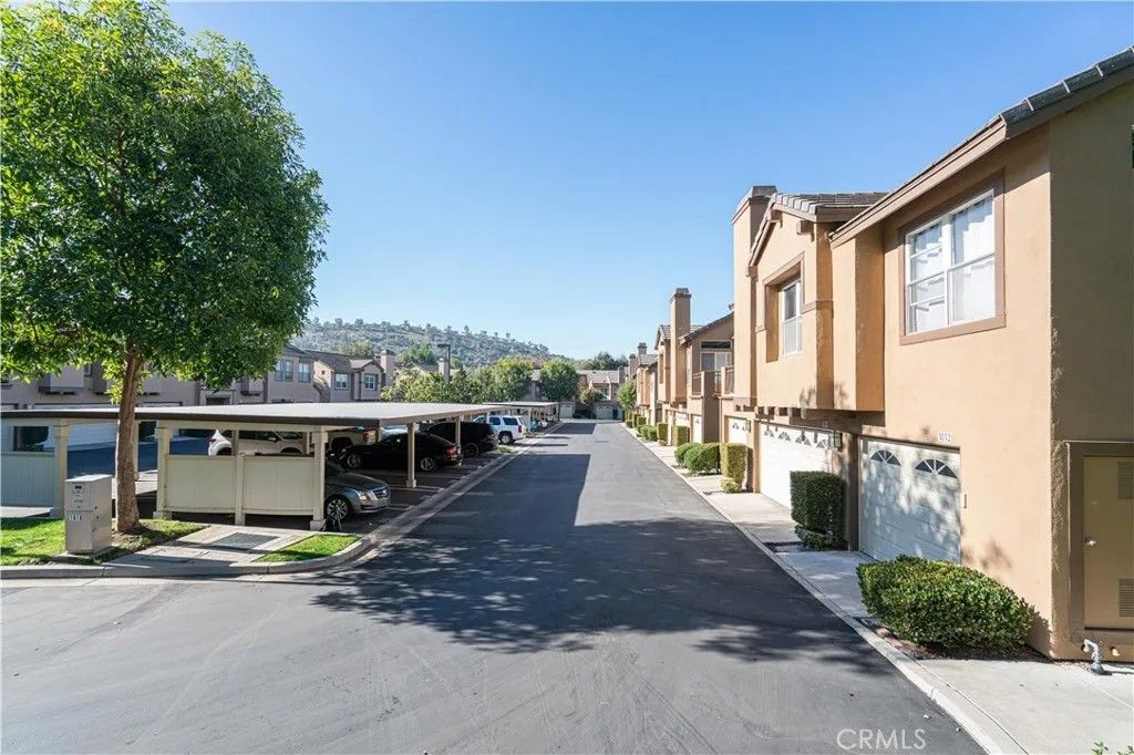 Photo of 1004 S Country Glen, Anaheim, CA 92808 (MLS # OC26012817)