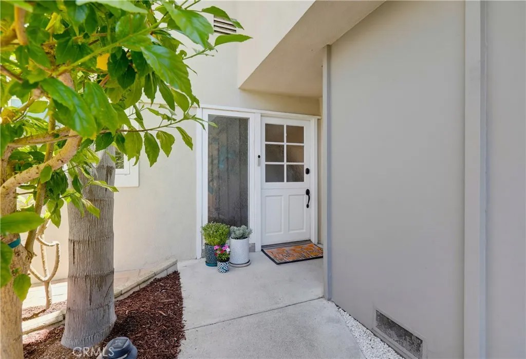 336 Tours Lane