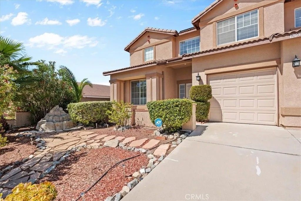 Photo of 12059 Franklin St, Moreno Valley, CA 92557 (MLS # BB26065551)