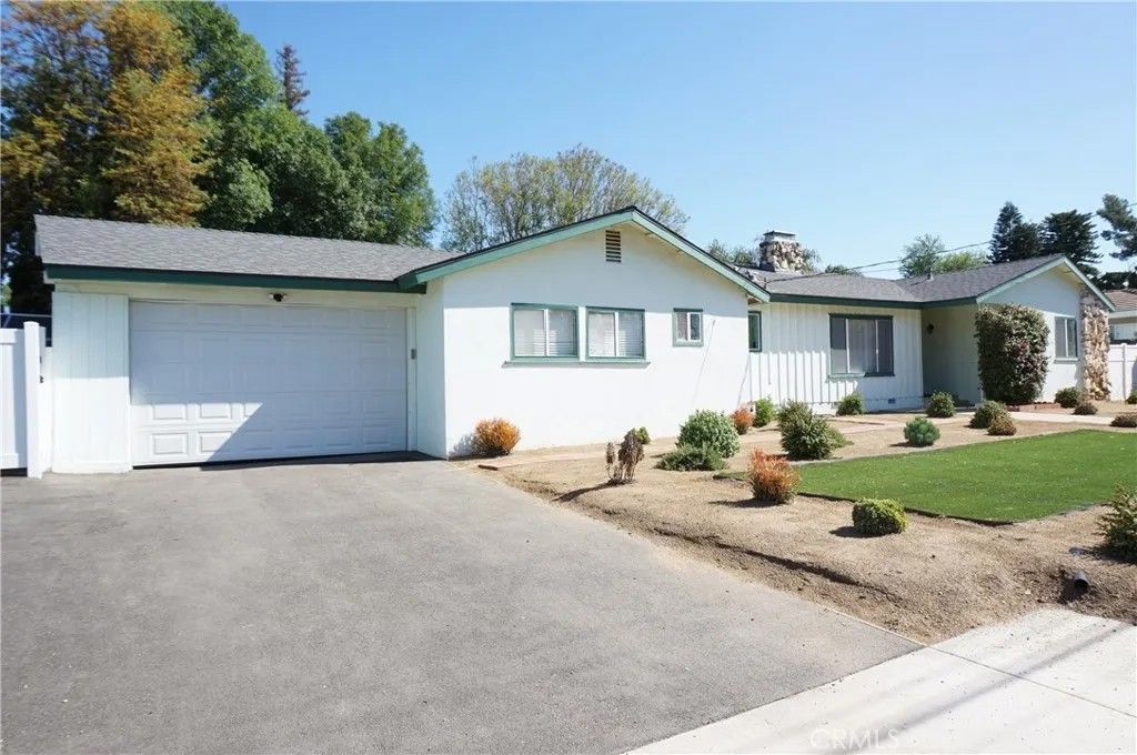 Photo of 18243 Superior Street, Northridge, CA 91325 (MLS # SR26080621)