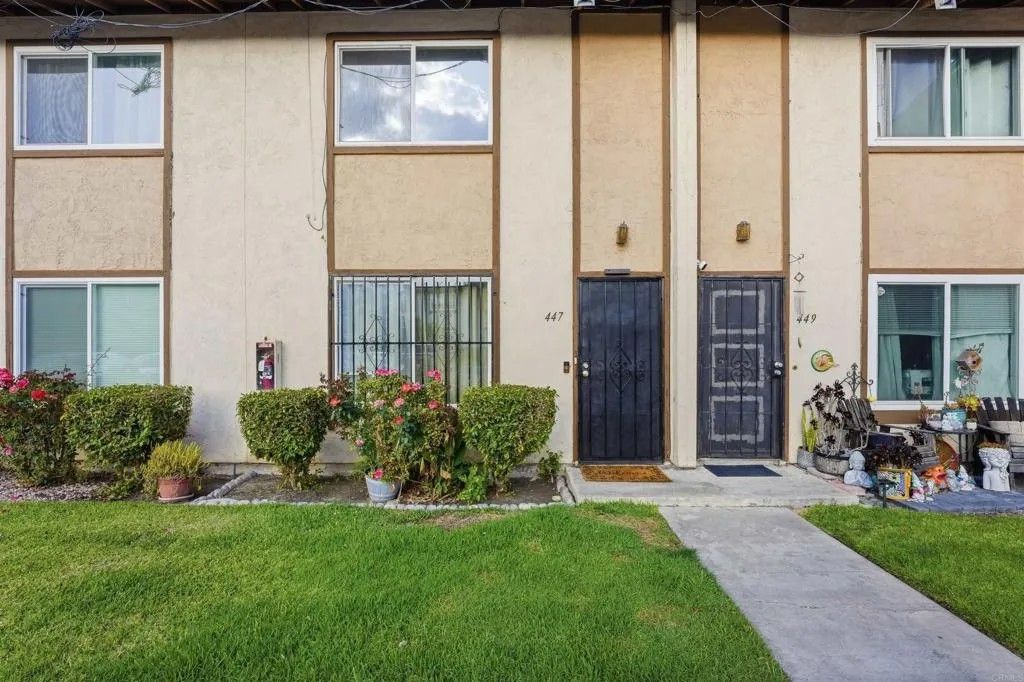 Photo of 447 Ridgeway Court, Spring Valley, CA 91977 (MLS # PTP2603074)