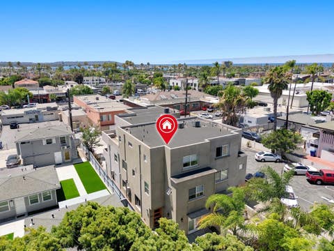 Photo of 1323 Felspar St, San Diego, CA 92109 (MLS # 260016298)
